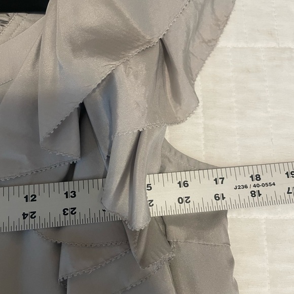 Floreat Anthropologie Gray Silver Silk Ruffle Sleeve Shift Dress Sz 4 Pintuck. - Picture 13 of 15
